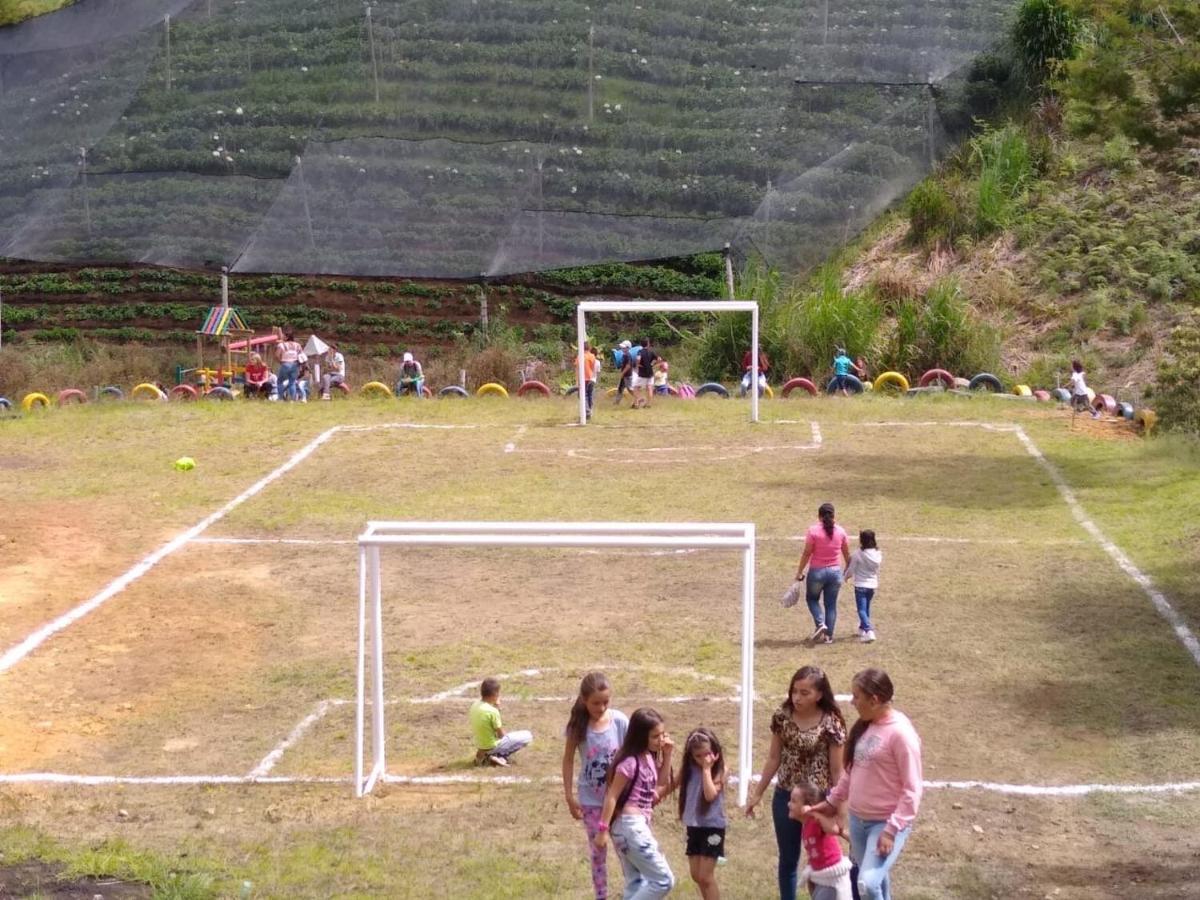 Vista Hermosa Eco Hostal Carmen de Viboral エクステリア 写真