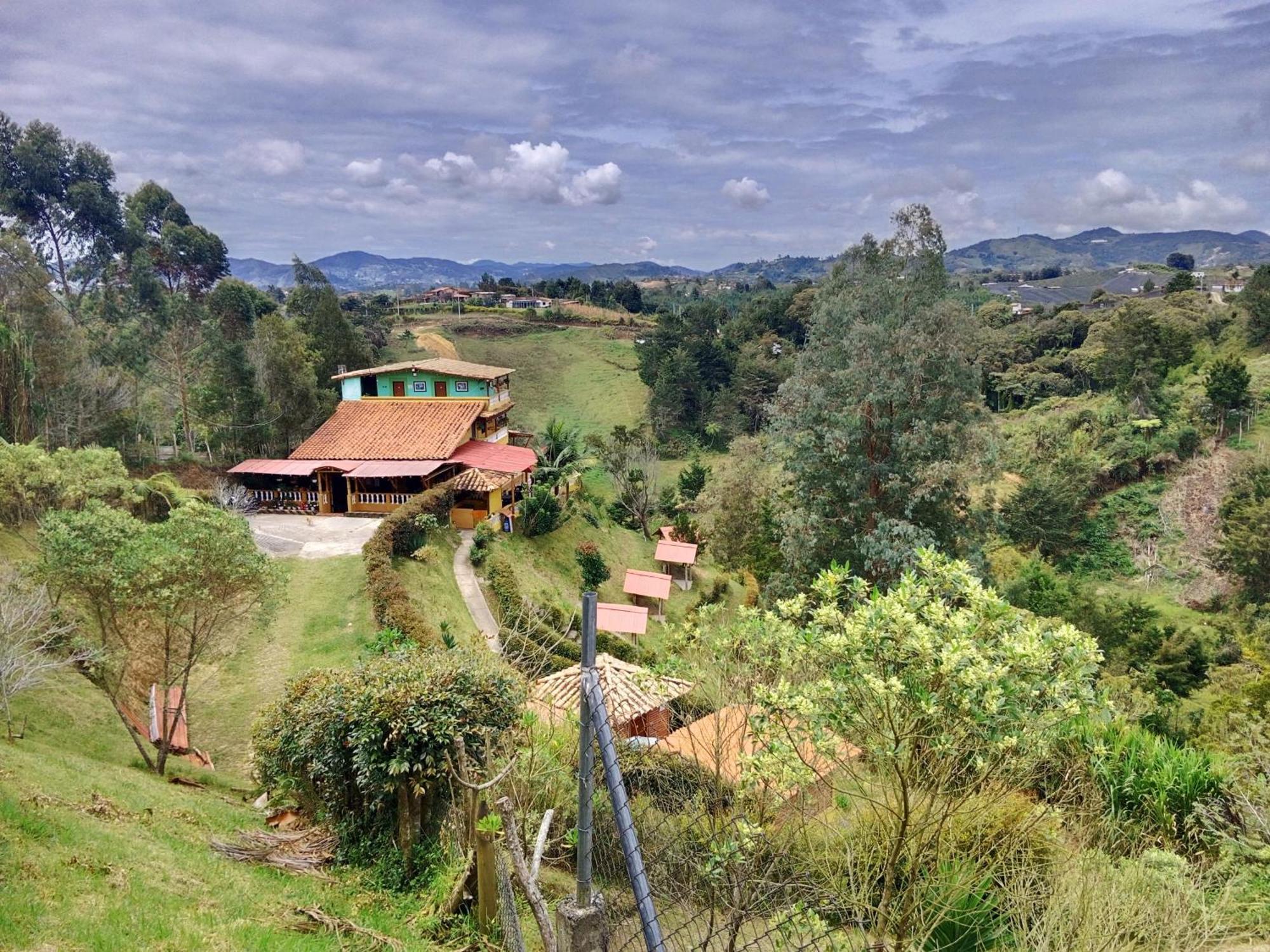 Vista Hermosa Eco Hostal Carmen de Viboral エクステリア 写真